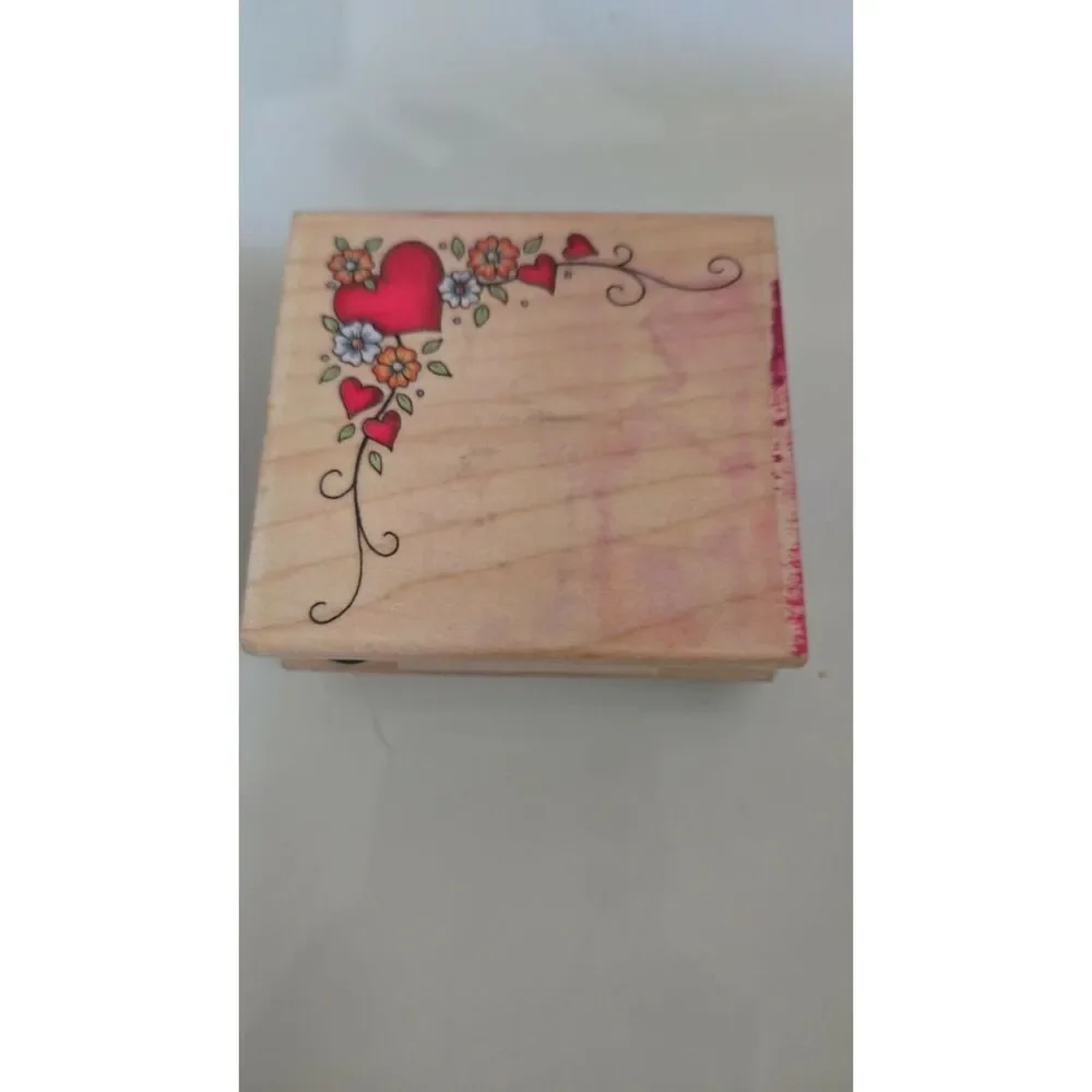 Vintage Heart Flower Corner Wood Mounted Rubber stamp